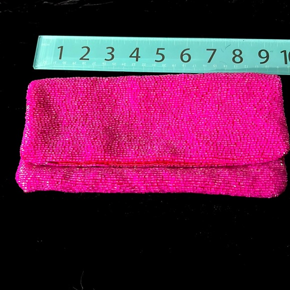 Ann Taylor Pink Sequined clutch - Picture 2 of 6